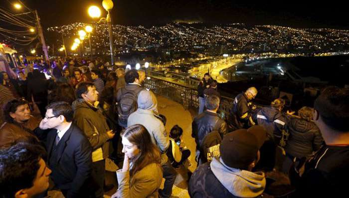 Число жертв мощного землетрясения в Чили достигло 5 человек