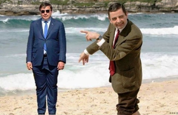 В интернете высмеяли костюм Саакашвили