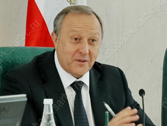 Губернатор за год заработал более 3 млн рублей Губернатор за год заработал более 3 млн рублей