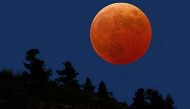 Жители Москвы увидят суперлуние Жители Москвы увидят суперлуние