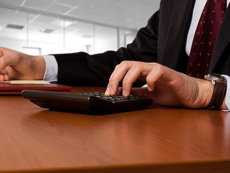 Глава Мичуринска Александр Кузнецов заработал в 2015 году более 2 млн рублей Глава Мичуринска Александр Кузнецов заработал в 2015 году более 2 млн рублей