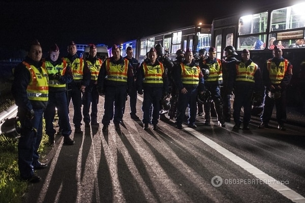 В Венгрии сотни мигрантов прорвались через полицейский кордон