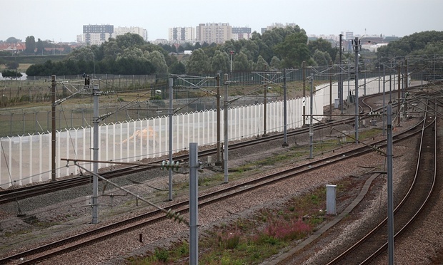 СМИ: Нелегалы в Европе, выслать нельзя оставить (ВИДЕО)