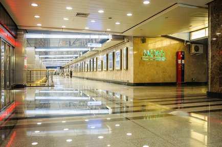 На четырех станциях московского метро заработал Wi-Fi