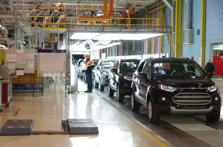 Минпромторг ожидает снижения производства автомобилей в РФ