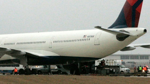 В Амстердаме приземлился самолет с мертвецом. Нидерланды,авиационные катастрофы и происшествия,авиация,самолеты