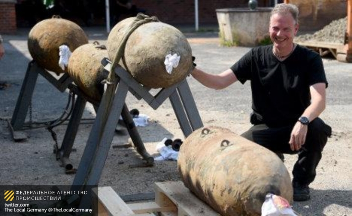Тысячи жителей Кельна эвакуированы из-за бомбы времен Второй мировой