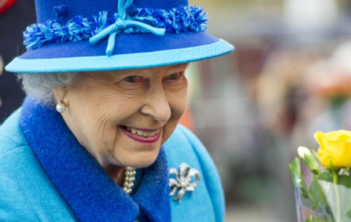 Королева Елизавета II