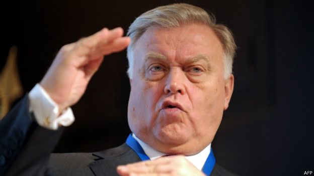 Глава РЖД Владимир Якунин выступает на франко-российском экономическом форуме в Париже Глава РЖД Владимир Якунин выступает на франко-российском экономическом форуме в Париже